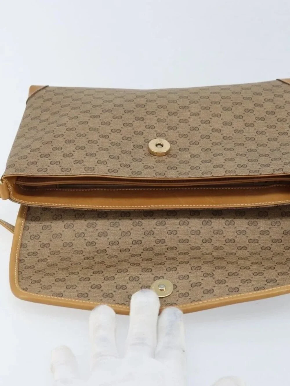 GUCCI Micro GG Supreme Shoulder Bag PVC Beige Gold Auth 173871 - Picture 10 of 15